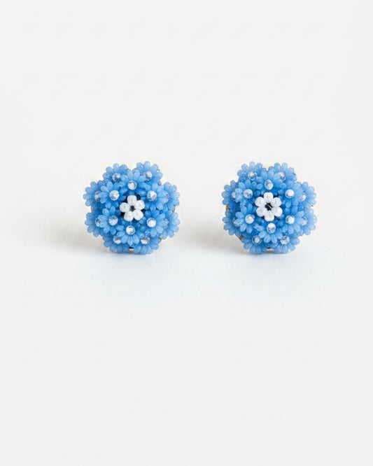Orecchino vintage , floreali azzurri con perle