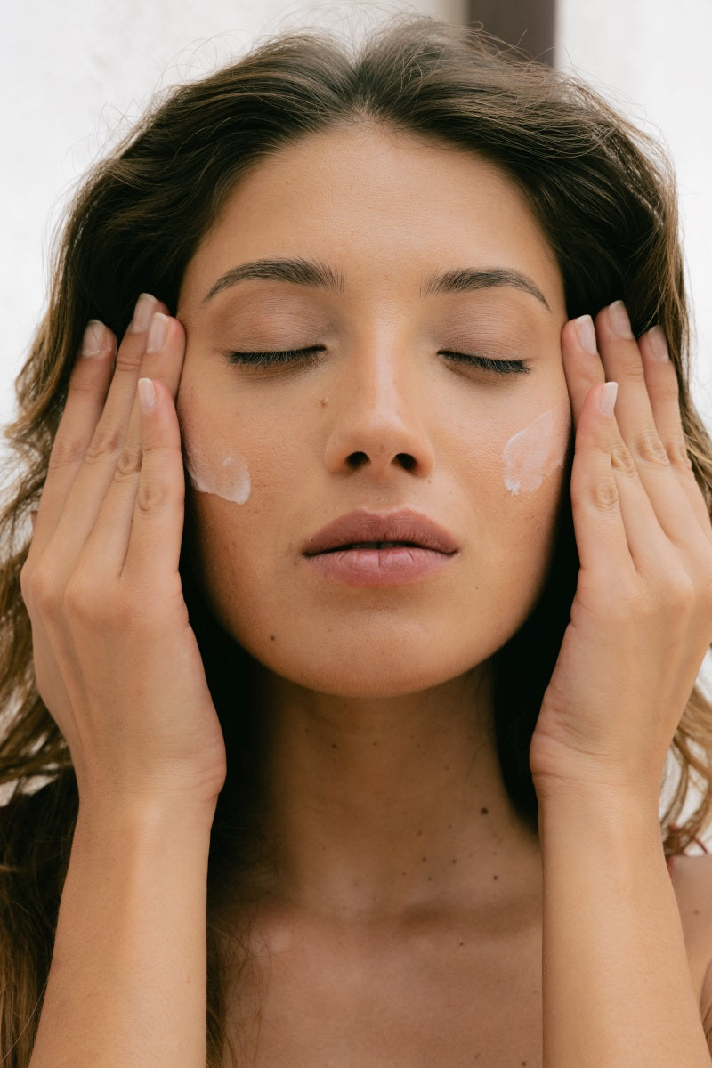 You’re so GLOWLY -emulsione