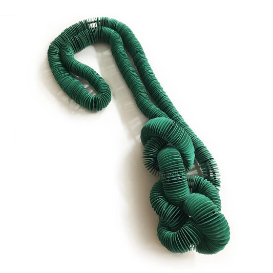 Collana lunga a 3 nodi Verde