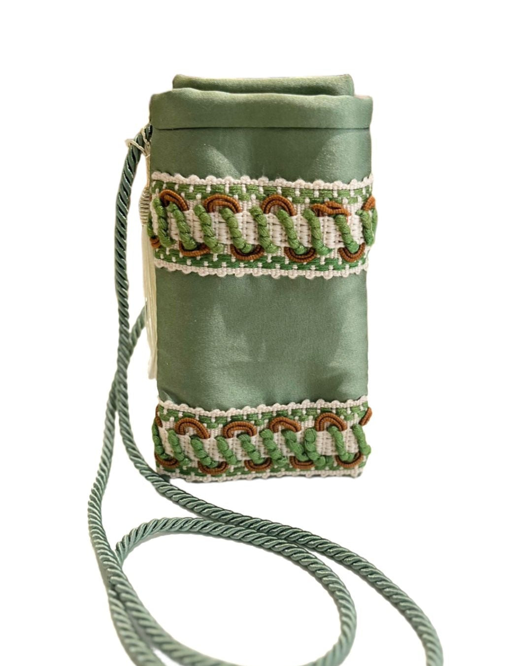 Porta cellulare ricamato/passamaneria