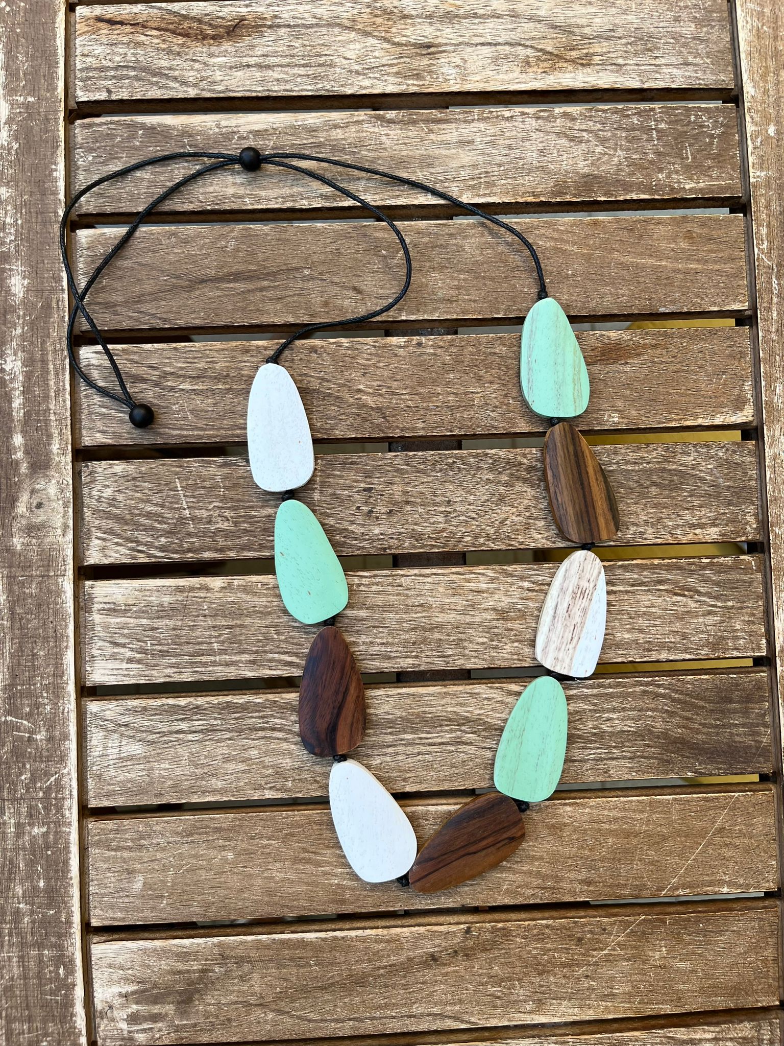 Collana Legno