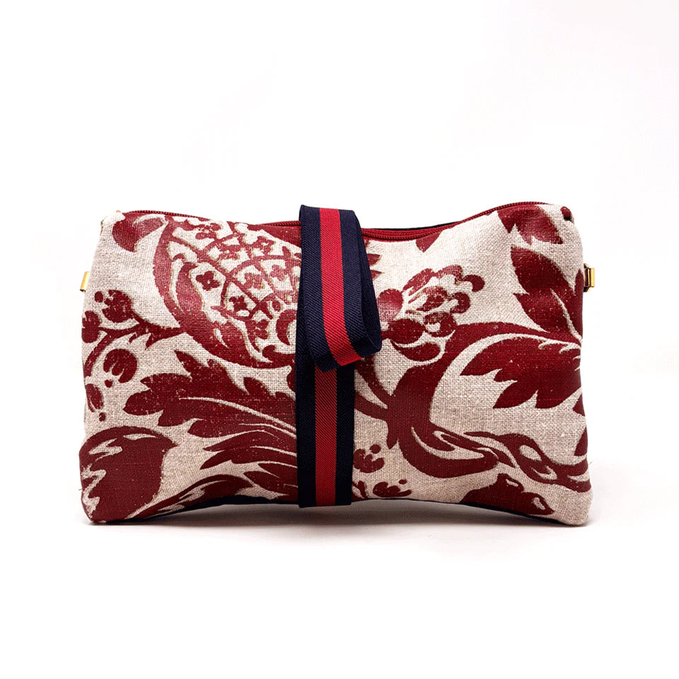 Layoyo Bordeaux damask