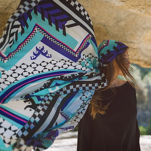 Foulard in seta 'Incontro'
