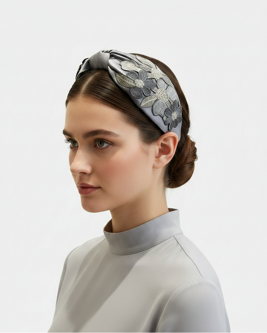 Cerchietto per capelli con applicazioni