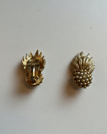Orecchino vintage anni 50' con metallo e perline