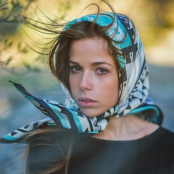 Foulard in seta linea Pumpej - 'Passeggiata a Pompei''
