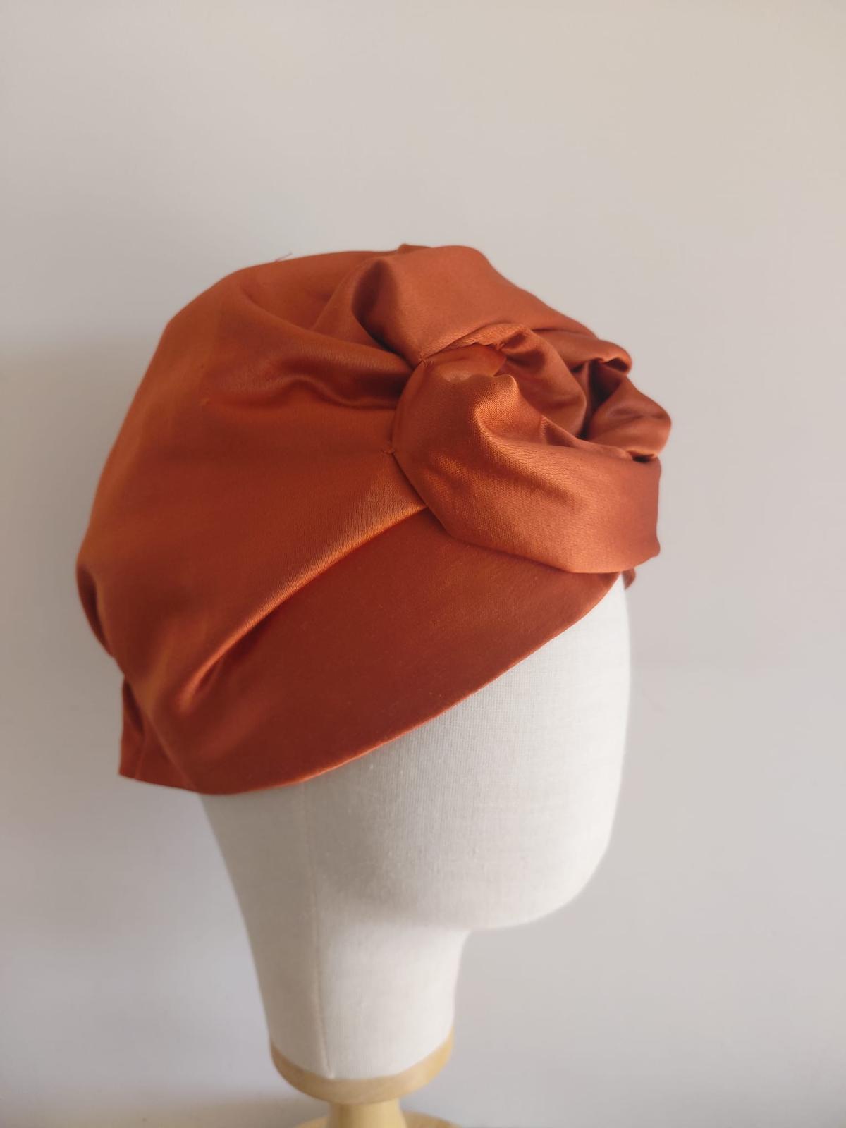 Turbante Camelia  (rosa, giallo, ruggine)