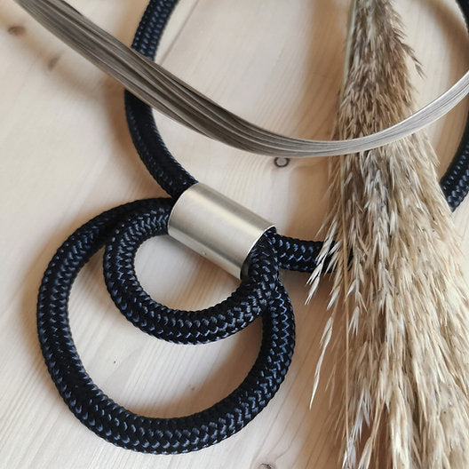 Collana Inside